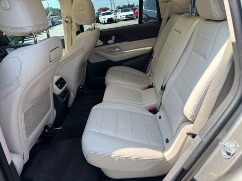 Used 2020 Mercedes-Benz GLS 450 4MATIC image 20