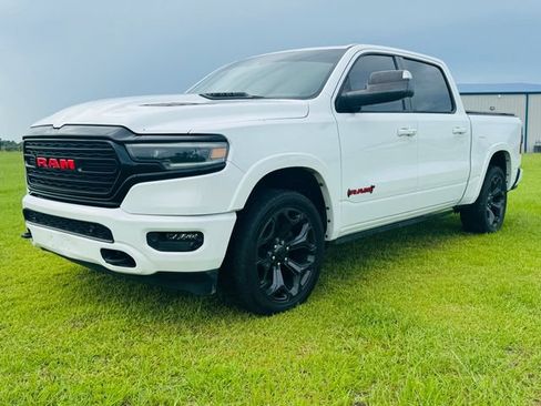 Used 2023 RAM 1500 Limited w/ (RED) Edition AWD/4WD image 3
