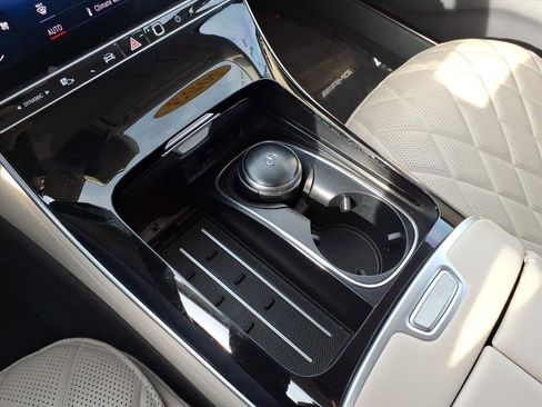 Used 2023 Mercedes-Benz S 580 4MATIC Sedan image 18