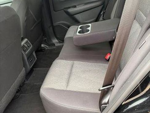 Certified 2024 Nissan Rogue SV FWD image 15