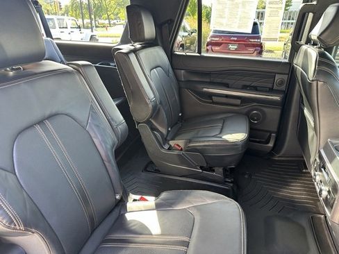 Used 2022 Ford Expedition Max Platinum image 21