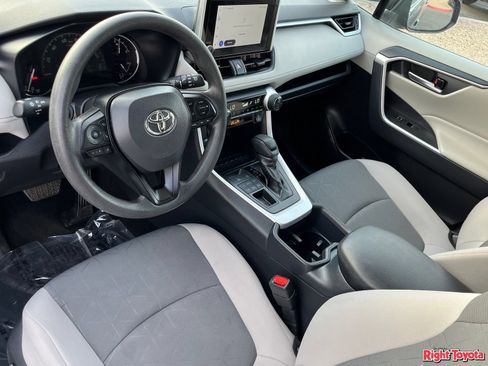Certified 2025 Toyota RAV4 XLE AWD/4WD image 20