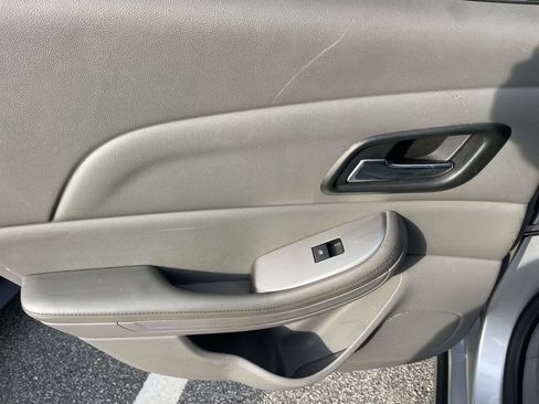 Used 2014 Chevrolet Malibu LS FWD image 15
