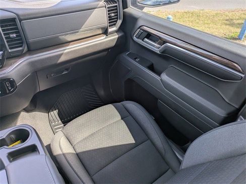 Certified 2024 Chevrolet Silverado 1500 LT image 24