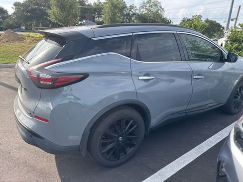 Used 2022 Nissan Murano SV w/ SV Midnight Edition Package FWD image 4