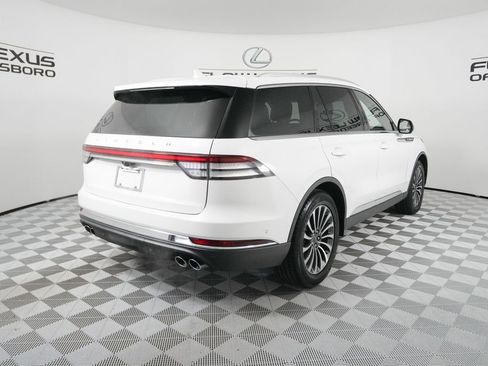 Used 2022 Lincoln Aviator Reserve w/ Equipment Group 201A image 7