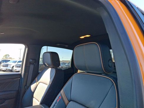 Used 2026 GMC Canyon AT4 w/ AT4 Premium Package image 14