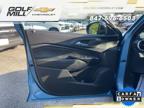 Used 2025 Chevrolet Trax RS w/ Driver Confidence Package FWD image 13