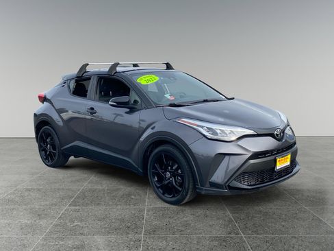 Used 2022 Toyota C-HR Nightshade image 7