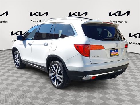 Used 2016 Honda Pilot Elite image 7