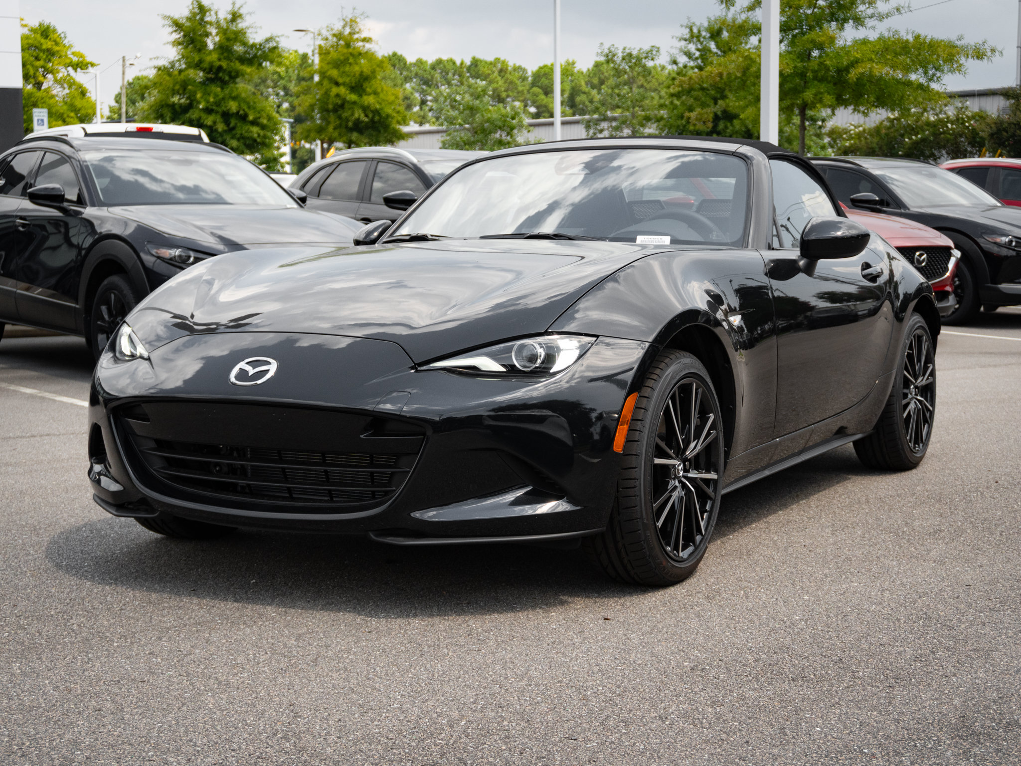New 2026 MAZDA MX-5 Miata Grand Touring RWD image 5