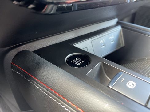 New 2025 Nissan Kicks SR w/ SR Premium Package image 11