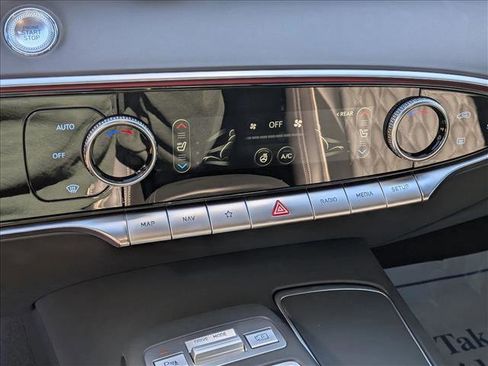 Used 2024 Genesis GV70 3.5T Sport w/ Sport Advanced Package image 17