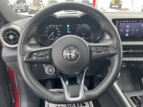 Used 2024 Alfa Romeo Tonale Ti image 23
