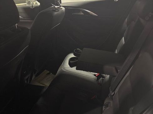 Used 2018 INFINITI QX30 Premium w/ Cargo Package image 21