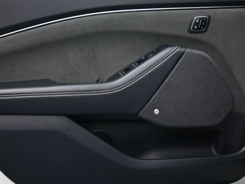 Used 2025 Ford Mustang Mach-E GT image 19