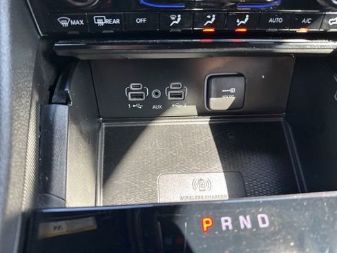 Used 2024 Jeep Grand Cherokee Altitude AWD/4WD image 31
