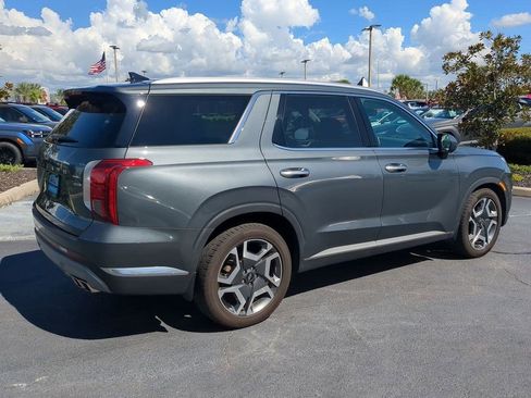 Used 2023 Hyundai Palisade Limited image 5