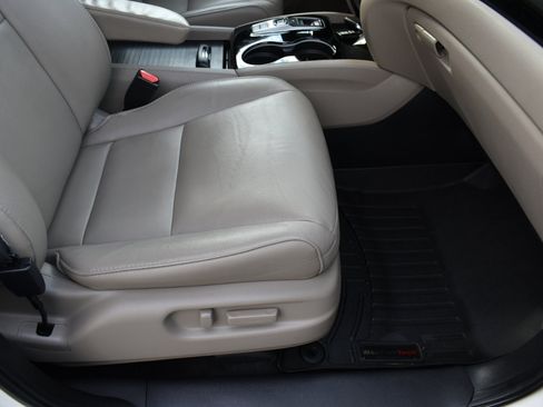 Used 2019 Honda Pilot Touring image 33