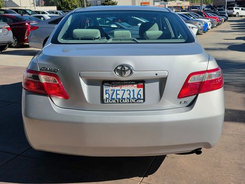 Used 2007 Toyota Camry LE image 11