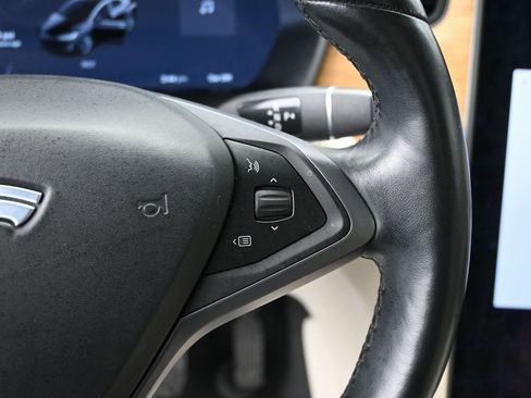 Used 2021 Tesla Model X Long Range image 19