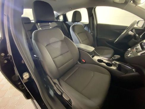 Used 2022 Chevrolet Malibu LT image 14