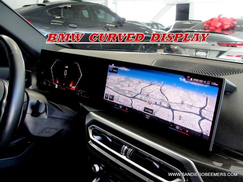 Used 2023 BMW 330i Sedan w/ M Sport Package RWD image 3