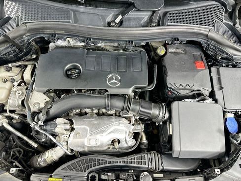 Certified 2023 Mercedes-Benz GLA 250 4MATIC image 35