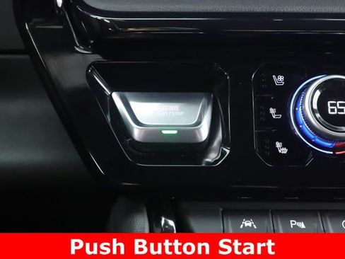 Used 2024 GMC Sierra 1500 AT4 w/ Technology Package AWD/4WD image 24