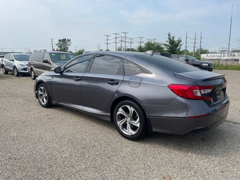 Used 2018 Honda Accord EX-L image 8