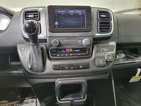 New 2026 RAM ProMaster 2500 w/ Quick Order Package 22G SLT image 14
