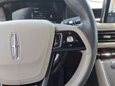 Certified 2023 Lincoln Aviator Reserve w/ Equipment Group 201A AWD/4WD image 19