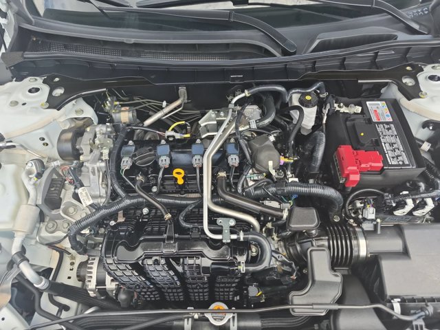 Used 2025 Nissan Altima 2.5 SV FWD image 31