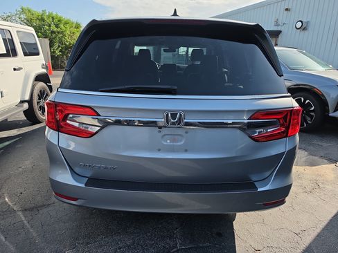 Used 2018 Honda Odyssey EX-L image 5