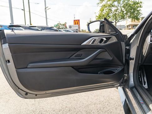 Used 2022 BMW M4 xDrive Competition w/ M Carbon Exterior Package AWD/4WD image 18