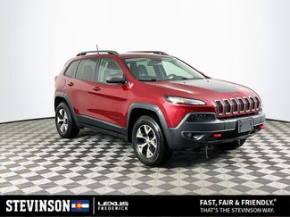 Used 2017 Jeep Cherokee Trailhawk w/ Cold Weather Group video 1