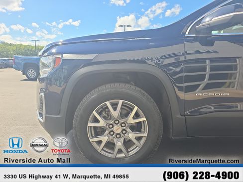 Used 2021 GMC Acadia SLT w/ Technology Package AWD/4WD image 11