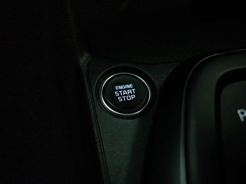 Used 2025 Kia K4 FWD image 16
