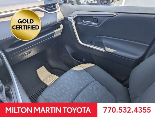 Certified 2025 Toyota RAV4 XLE FWD image 16