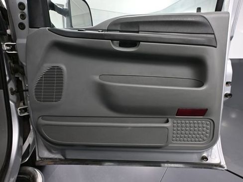 Used 2002 Ford F250 XLT AWD/4WD image 37