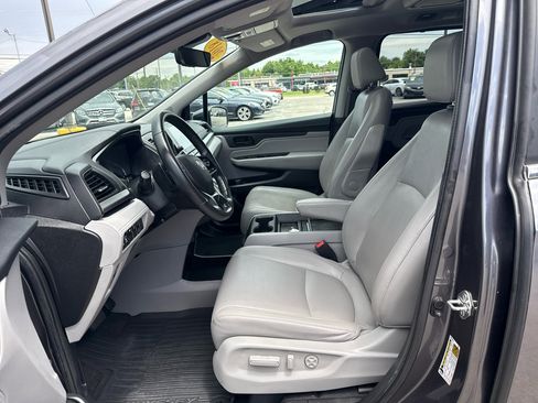 Used 2018 Honda Odyssey EX-L image 11