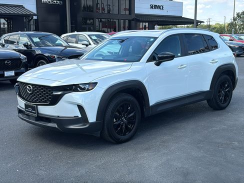 Certified 2023 MAZDA CX-50 2.5 S w/ Preferred Plus Pkg image 4