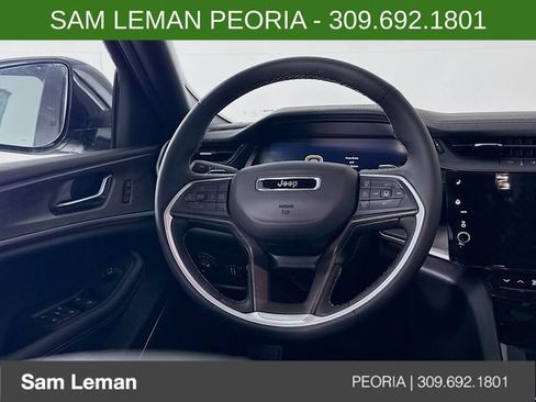 New 2026 Jeep Grand Cherokee L Limited AWD/4WD image 11