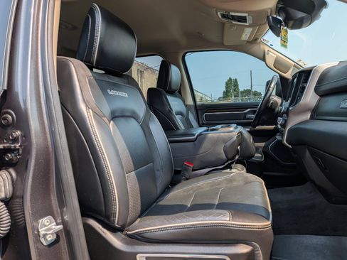 Used 2021 RAM 1500 Laramie AWD/4WD image 8