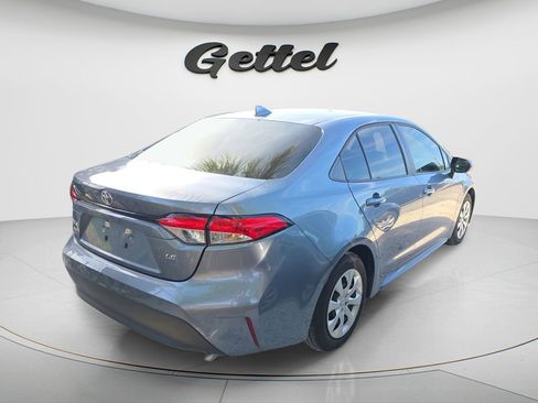 Used 2024 Toyota Corolla LE image 3