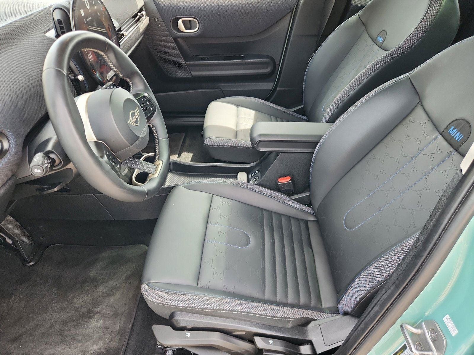 Used 2025 MINI Cooper S FWD image 10