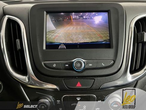 Used 2020 Chevrolet Equinox LT AWD/4WD image 13