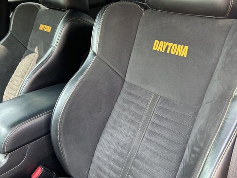 Used 2023 Dodge Charger SRT Hellcat RWD image 18