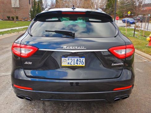 Used 2018 Maserati Levante S GranSport image 9