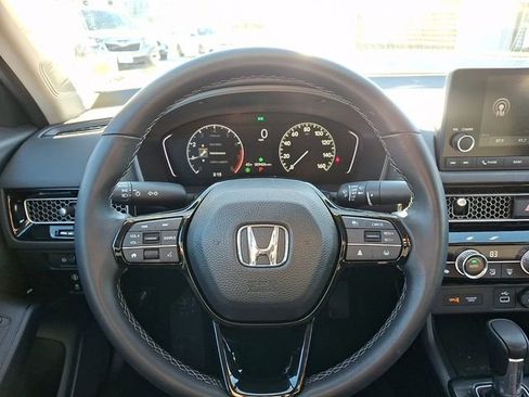 Certified 2022 Honda Civic EX image 19